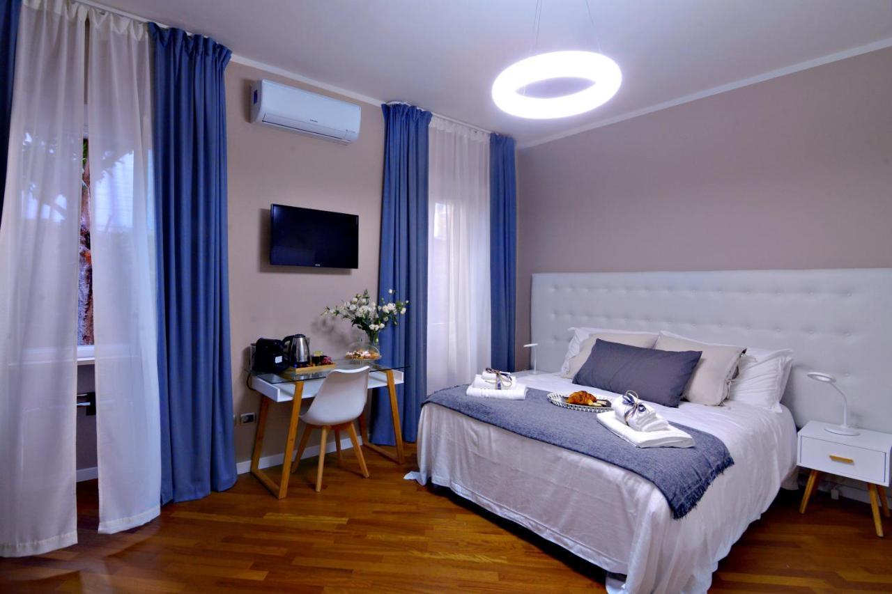 Dalmazia 33 Hotel Salerno Exterior photo